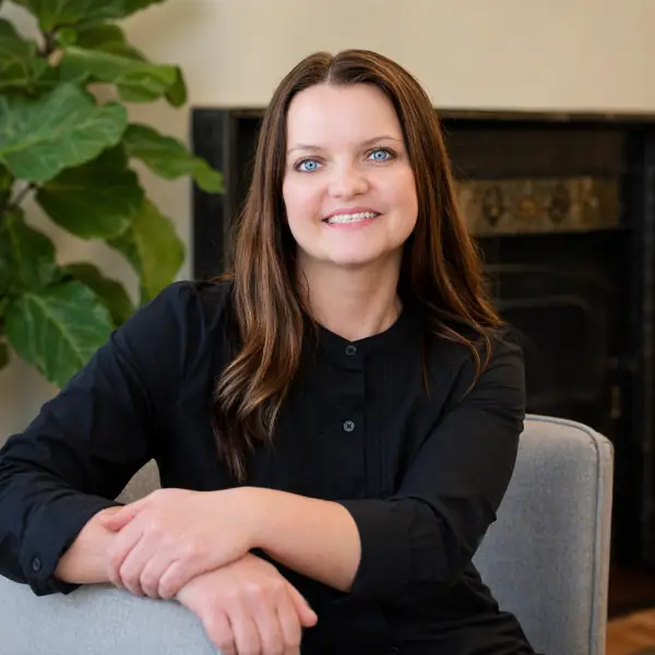 Natalia Serniak, Clinic Manager at Lotus Counselling Services in Waterdown, Ontario