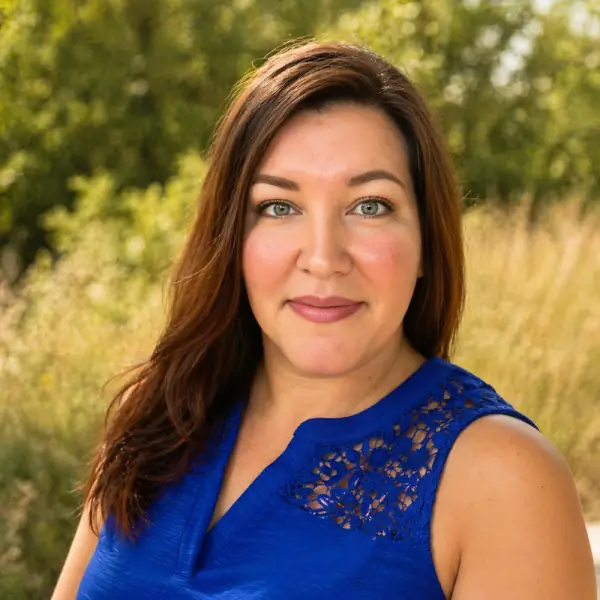 Tiffany Graham, Therapist and Registered Social Worker at Lotus Counselling Services in Waterdown, Ontario